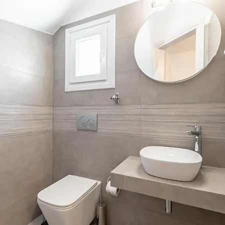 Elma Kastraki With Pool